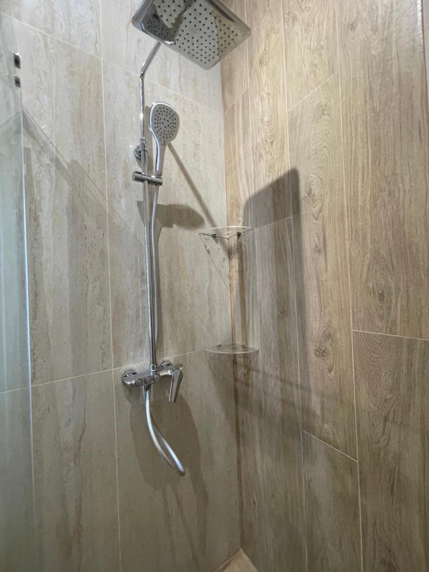 Тиктора, 3 Центр Lägenhet Lviv Exteriör bild